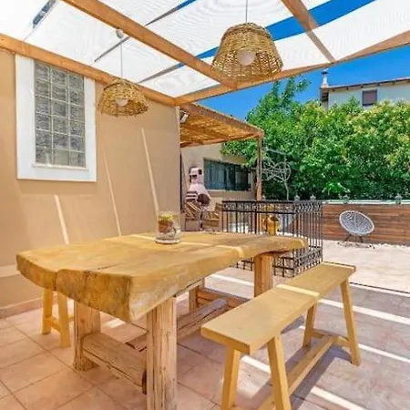 빌라 Lk Mansion Rhodes *